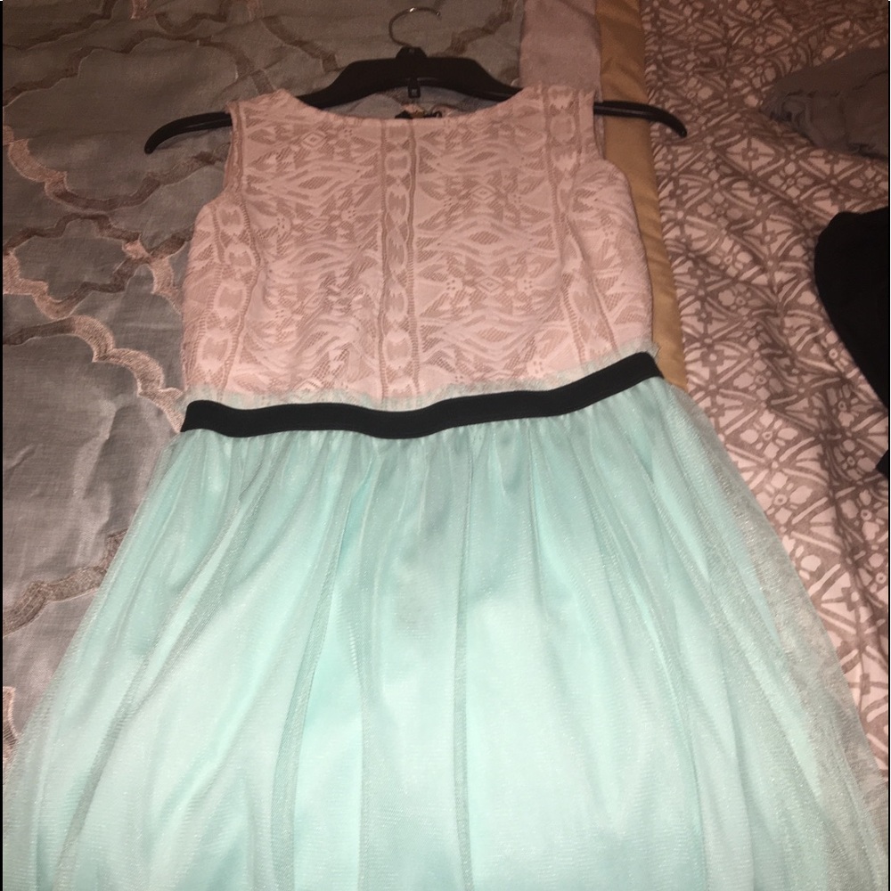 Size small white and mint dress